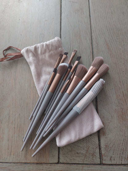 Lot Pinceaux maquillage - Tatieonline